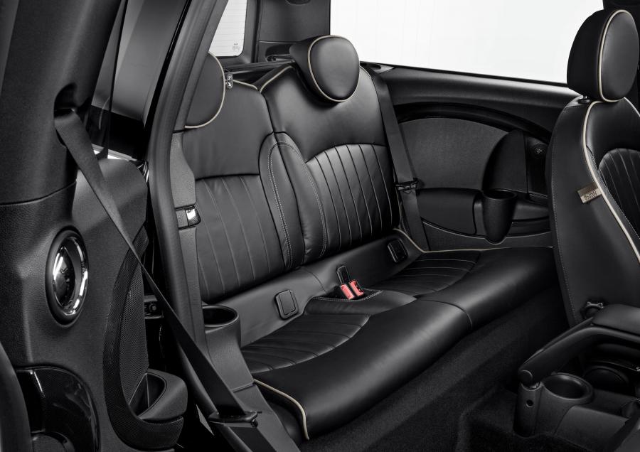  Mini Clubman Cooper S Bond Street Black 2013 года  (фото 2 из 18)